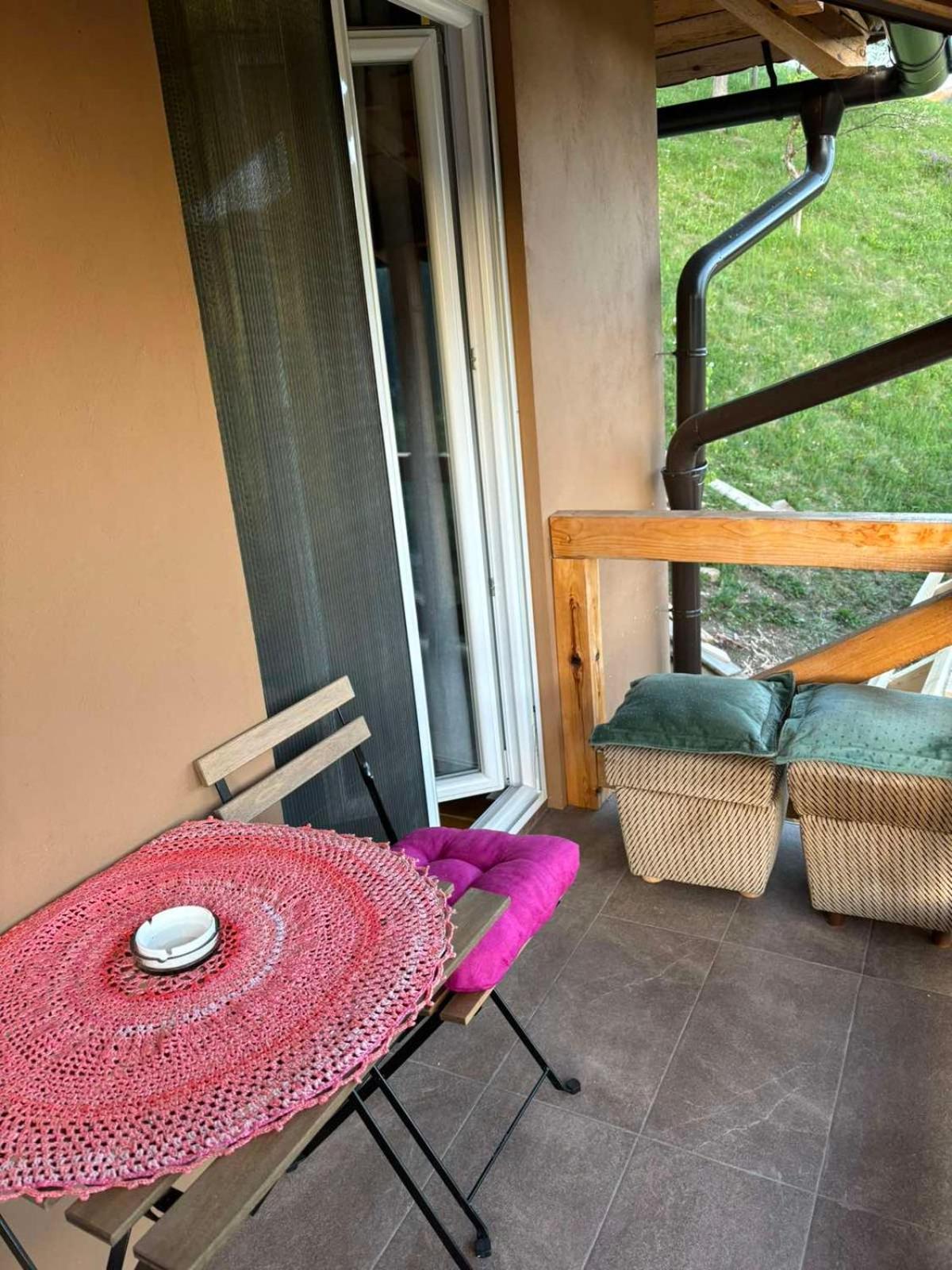 Ljubav Stara Zaovine Hotel Lazici Exterior photo